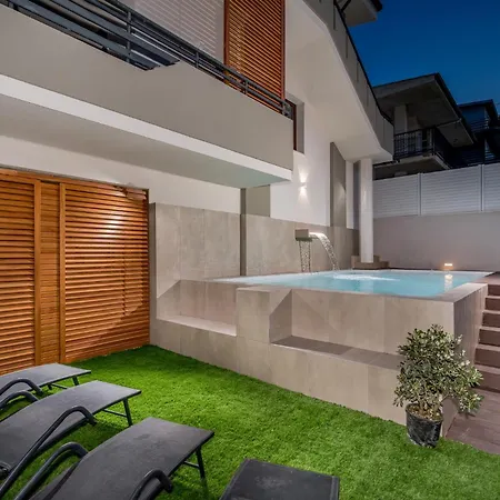 In Ionio Vista Mare Con Piscina Riscaldata E Campo Da Bocce * Алкамо